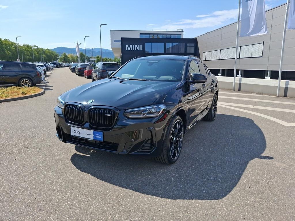 BMW X4 M40 2025 г. Чёрный, пробег 33500 км