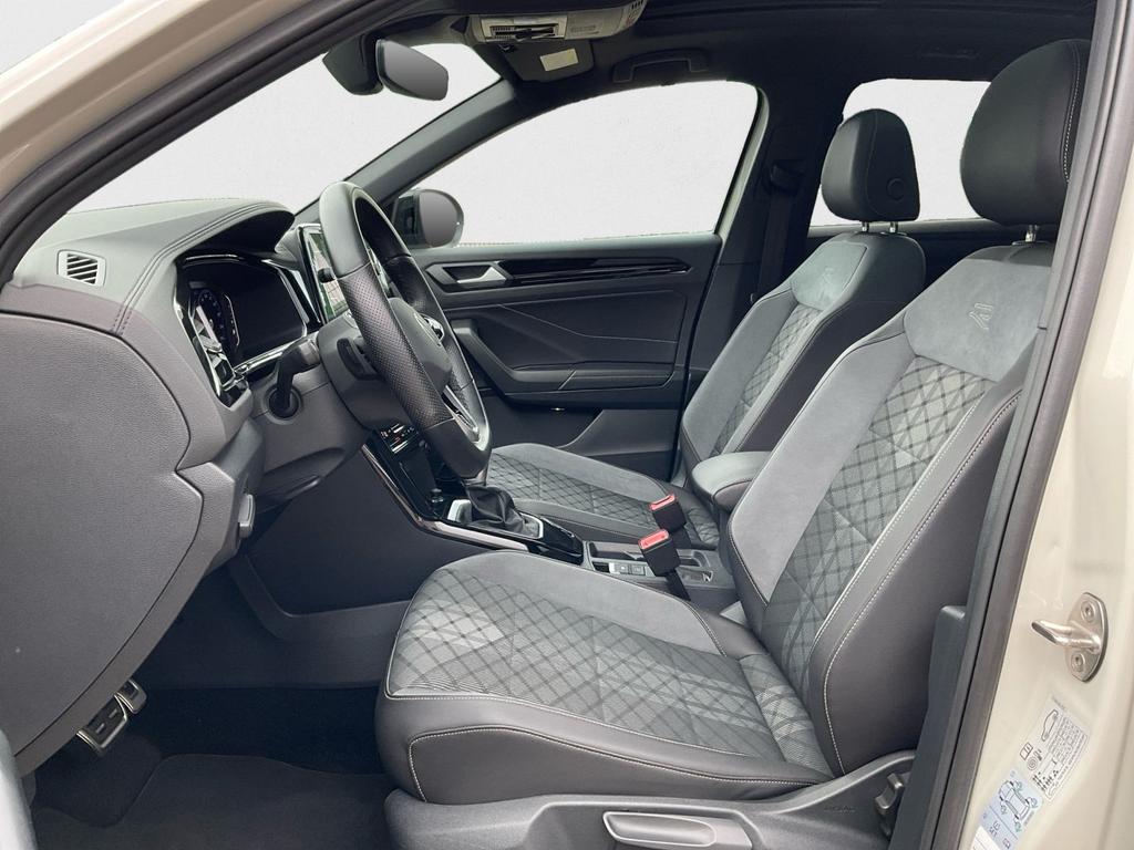 Volkswagen T-Roc 2022 г. Серый, пробег 40668 км