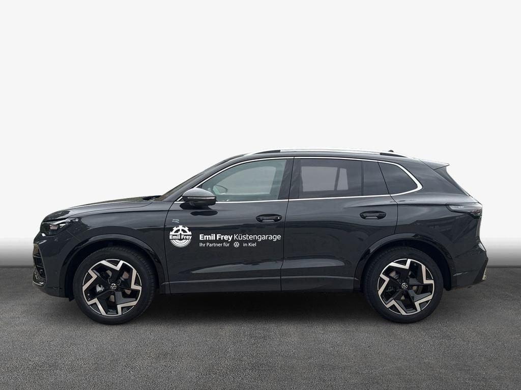 Volkswagen Tiguan 2026 г. Серый, пробег 4900 км