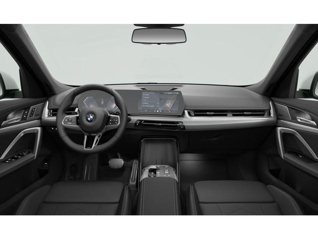 BMW X1 2025 г. Белый, пробег 14397 км