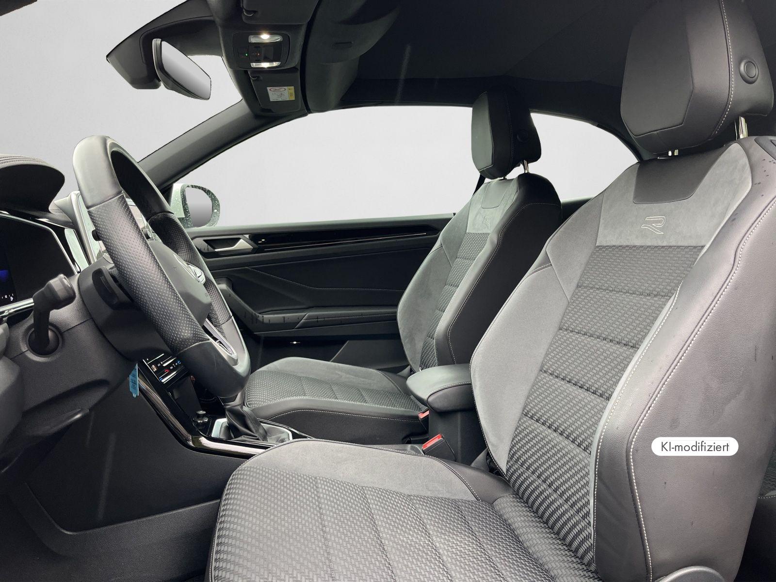 Volkswagen T-Roc 2022 г. Белый, пробег 28458 км
