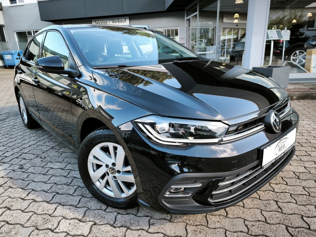 Volkswagen Polo 2023 г. Чёрный, пробег 23730 км