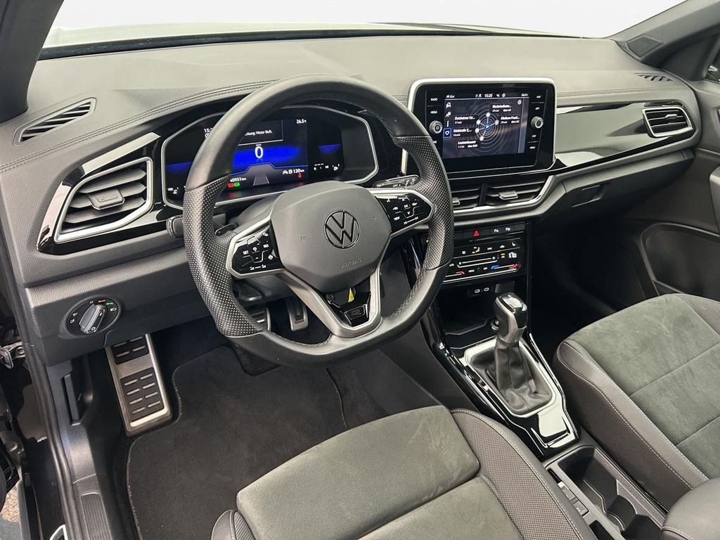 Volkswagen T-Roc 2023 г. Чёрный, пробег 41048 км