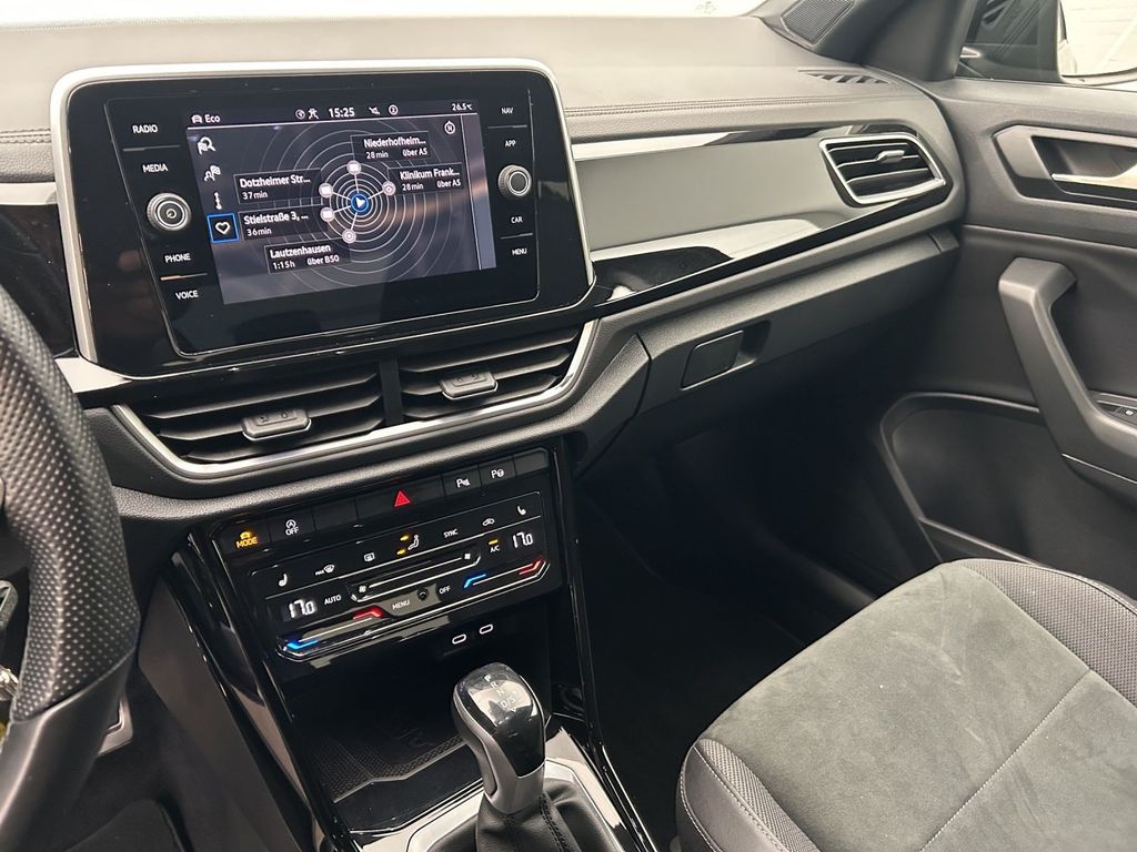 Volkswagen T-Roc 2023 г. Чёрный, пробег 41048 км