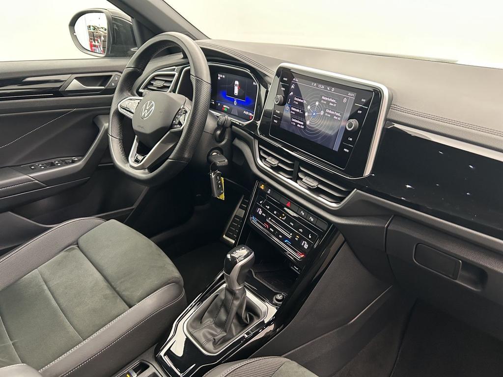 Volkswagen T-Roc 2023 г. Чёрный, пробег 41048 км