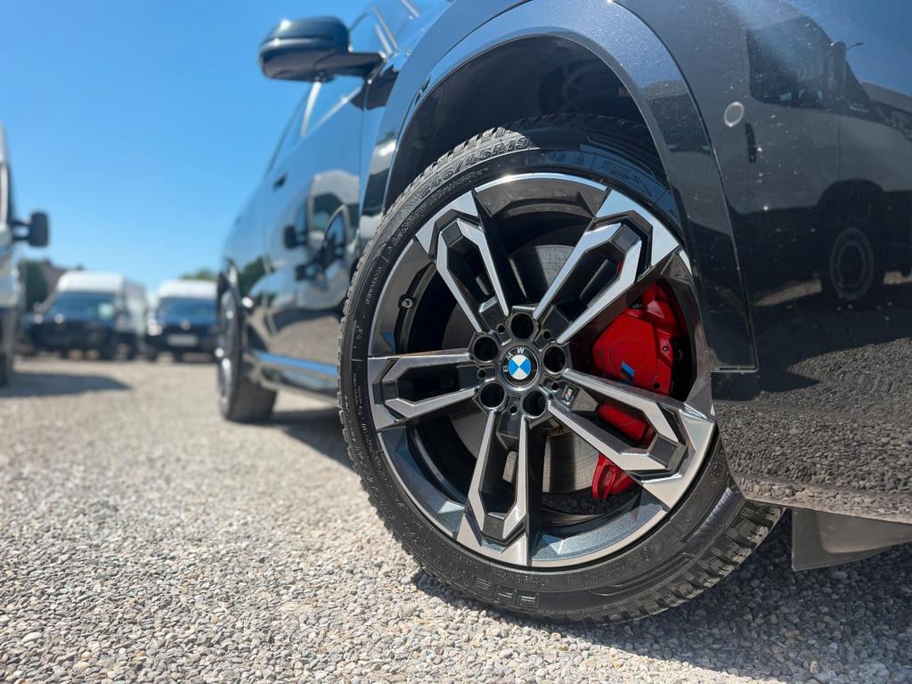 BMW X1 2026 г. Чёрный, пробег 19450 км