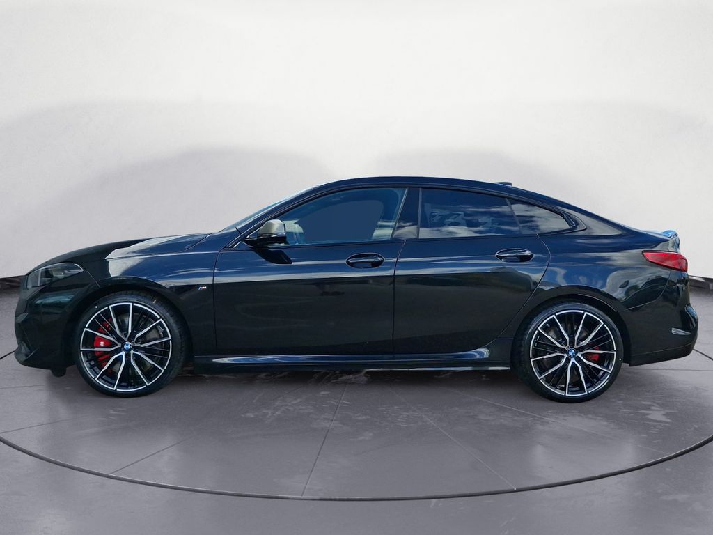 BMW M235 2025 г. Чёрный, пробег 21114 км