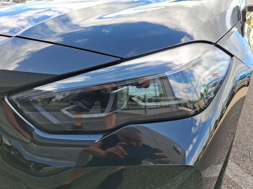 BMW M235 2025 г. Чёрный, пробег 21114 км
