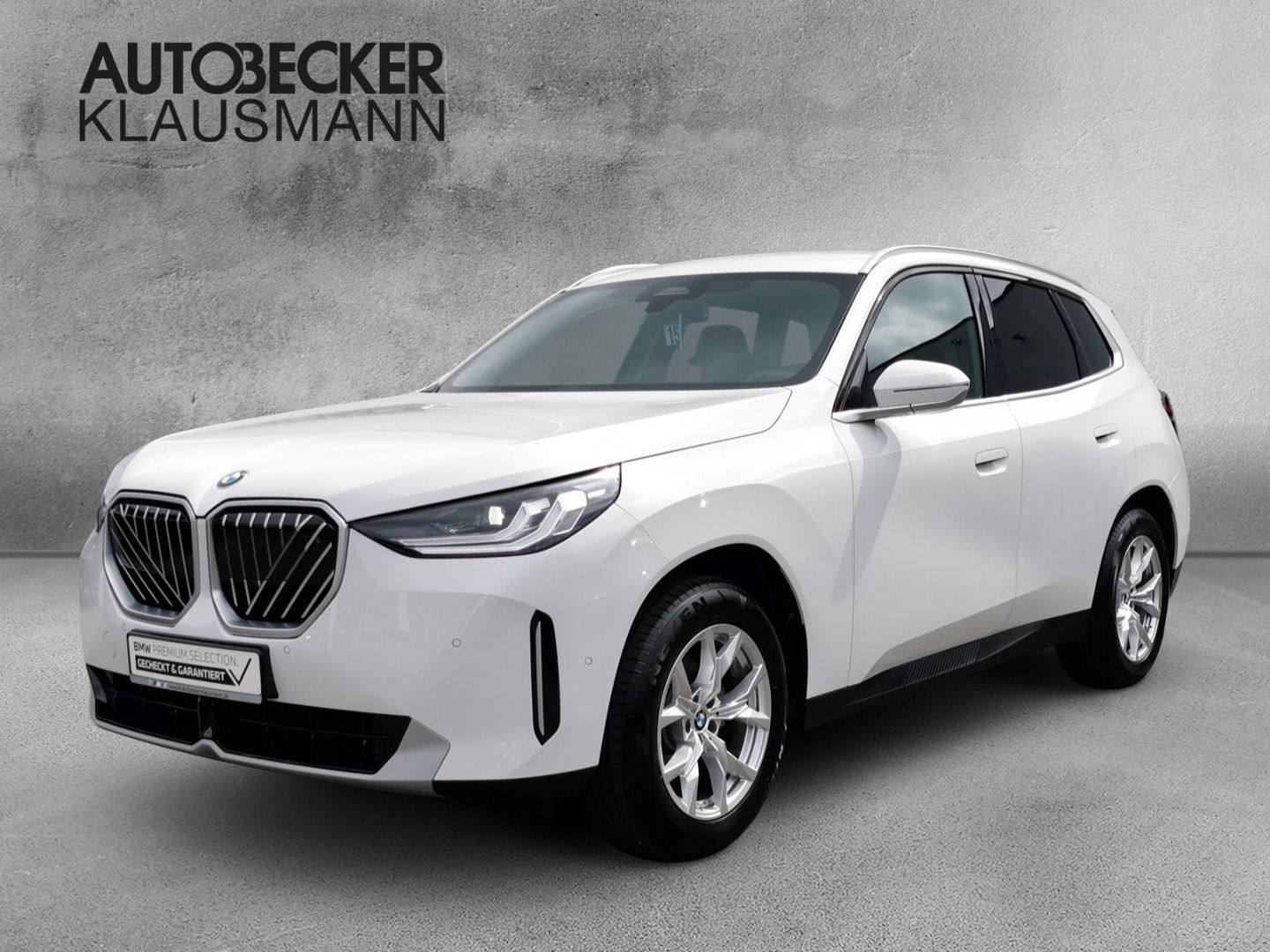 BMW X3 2024 г. Белый, пробег 19000 км