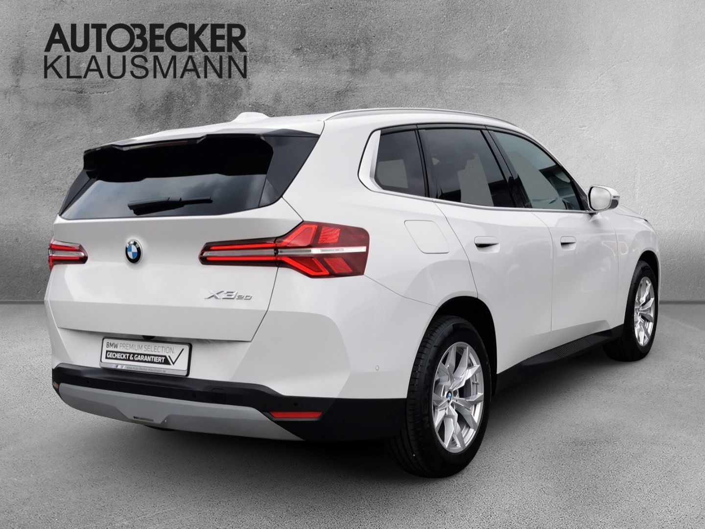 BMW X3 2024 г. Белый, пробег 19000 км