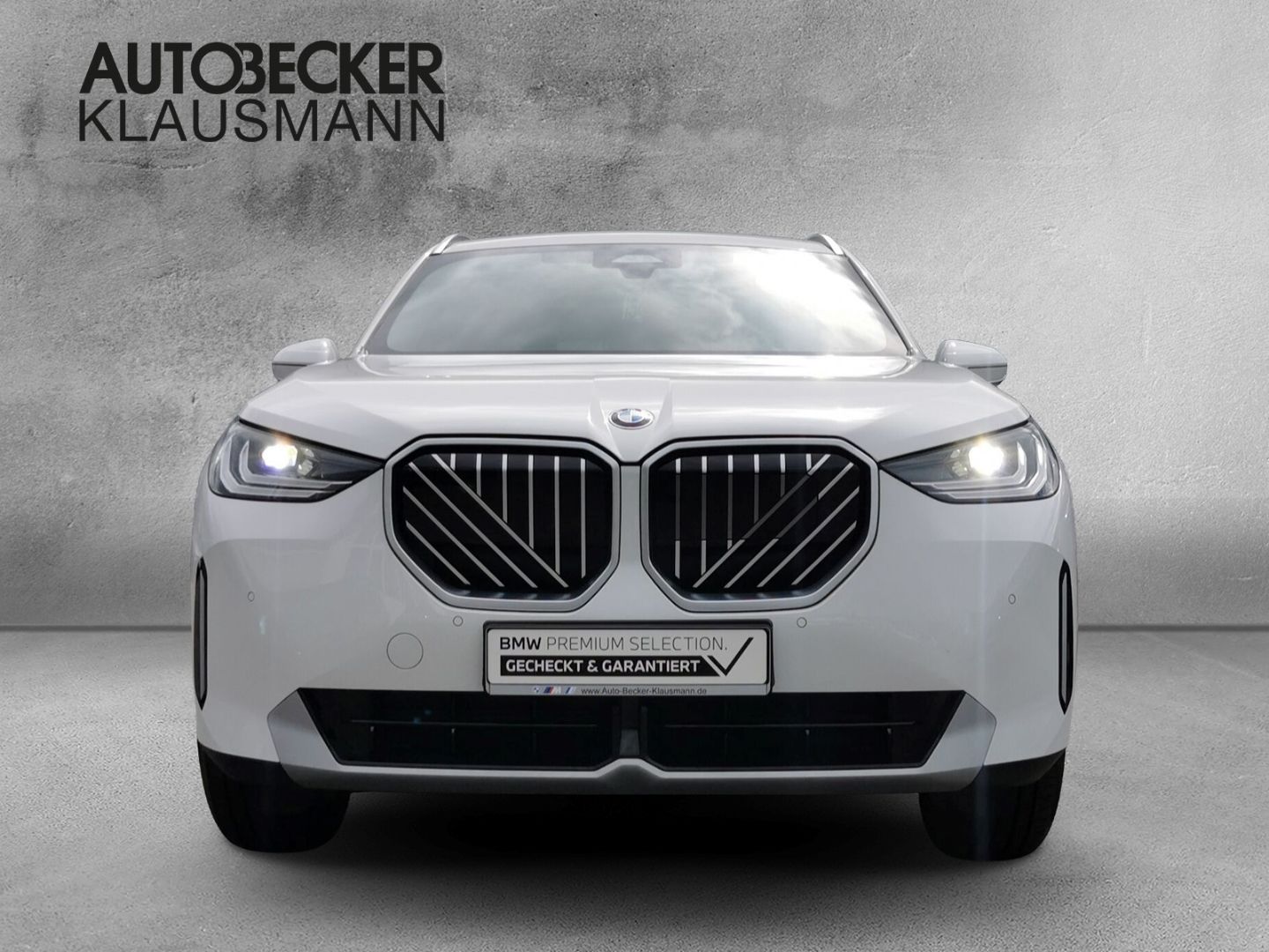 BMW X3 2024 г. Белый, пробег 19000 км