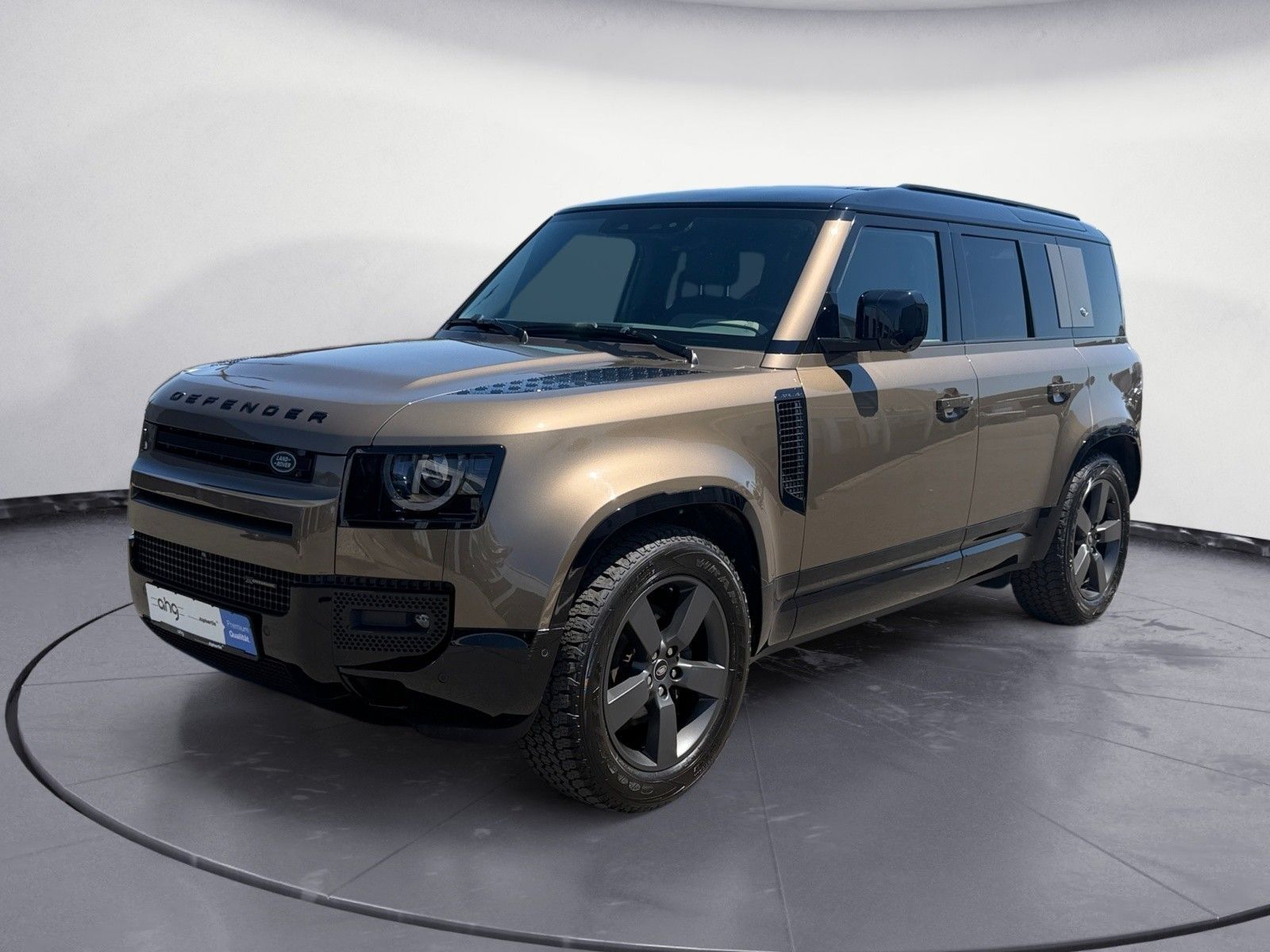 Land Rover Defender 2022 г. Белый, пробег 58305 км