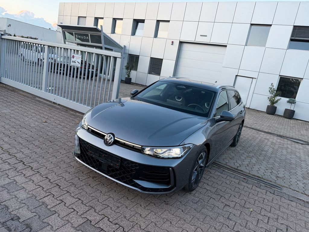 Volkswagen PASSAT VARIANT 2025 г. Серый, пробег 35286 км
