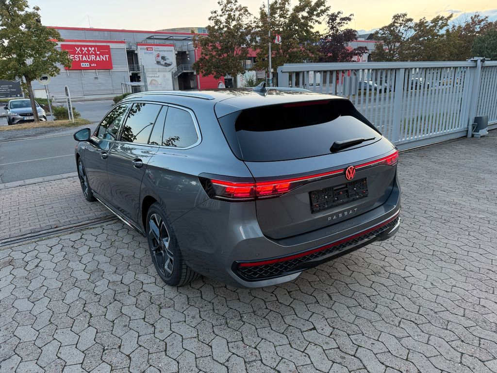 Volkswagen PASSAT VARIANT 2025 г. Серый, пробег 35286 км