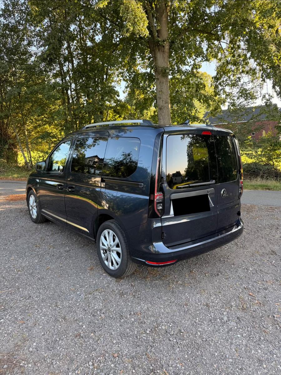 Volkswagen Caddy 2022 г. Серый, пробег 40677 км