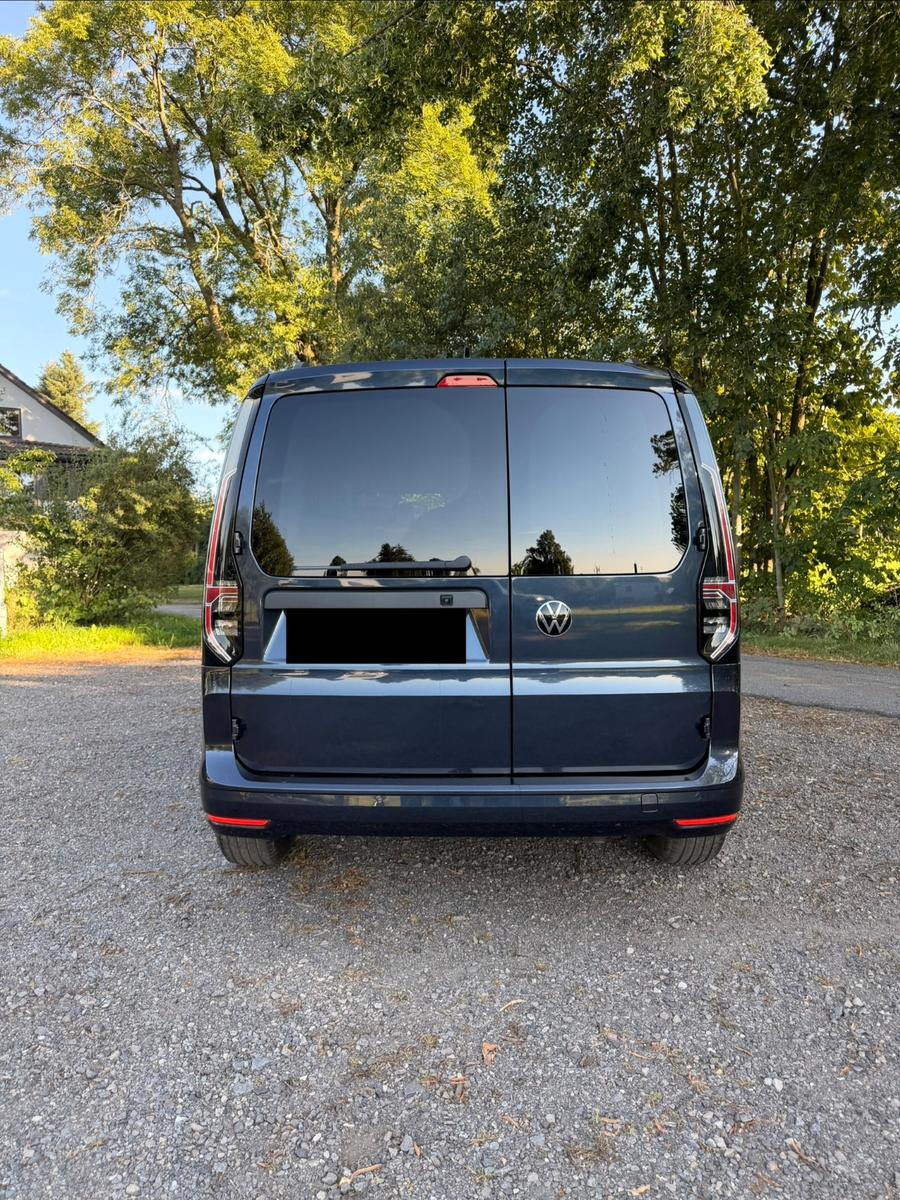 Volkswagen Caddy 2022 г. Серый, пробег 40677 км