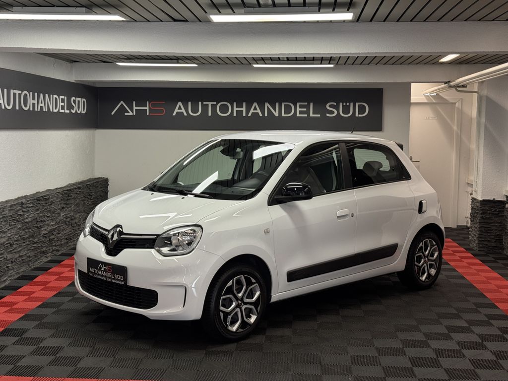 Renault Twingo 2023 г. Белый, пробег 41000 км