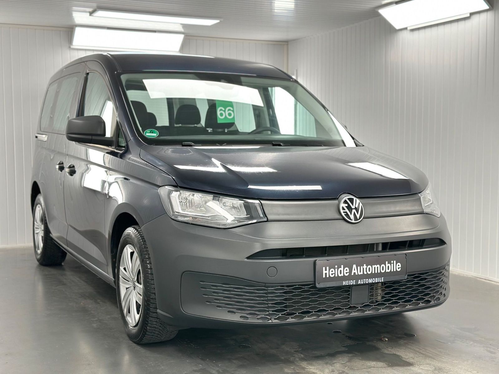 Volkswagen Caddy 2021 г. Синий, пробег 31200 км