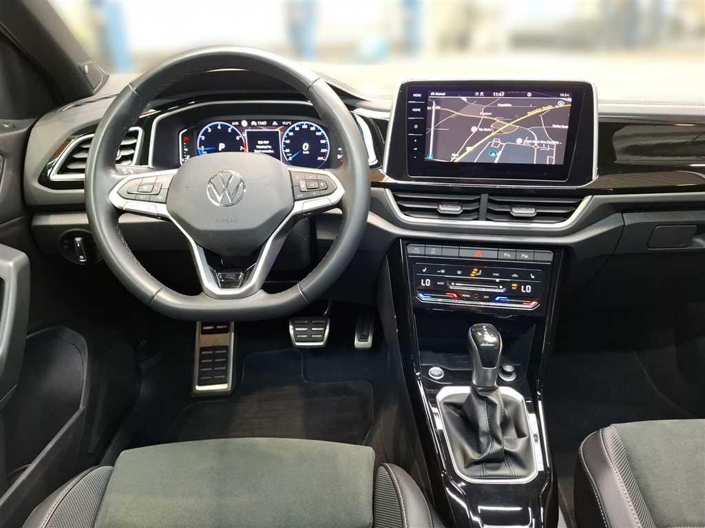 Volkswagen T-Roc 2024 г. Серый, пробег 40373 км