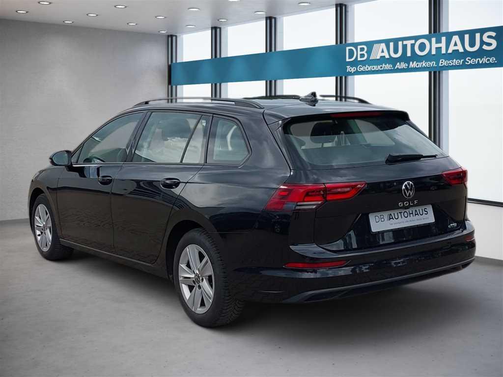Volkswagen Golf 2024 г. Чёрный, пробег 22199 км
