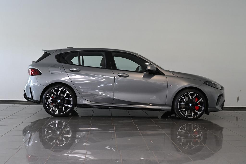 BMW 120 2025 г. Серый, пробег 45561 км