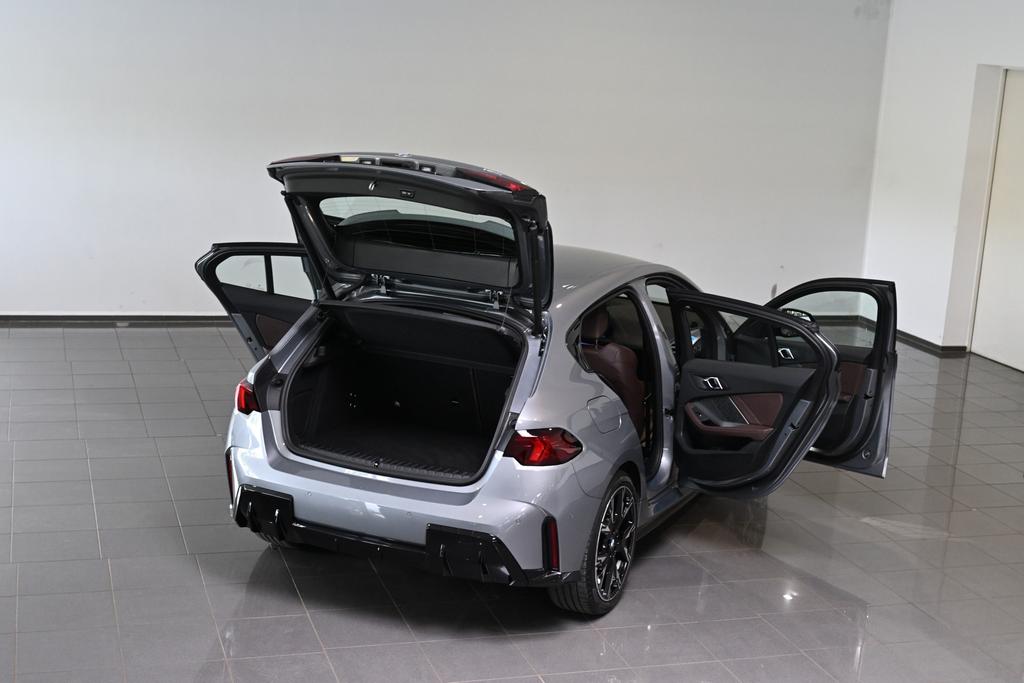 BMW 120 2025 г. Серый, пробег 45561 км