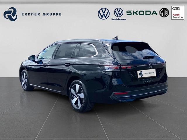 Volkswagen Passat 2025 г. Чёрный, пробег 4345 км