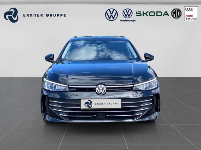 Volkswagen Passat 2025 г. Чёрный, пробег 4345 км