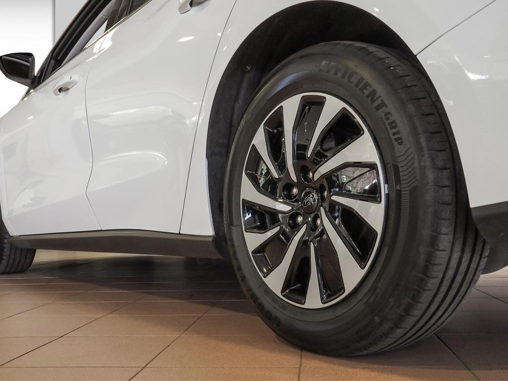 Ford Focus 2023 г. Белый, пробег 56182 км