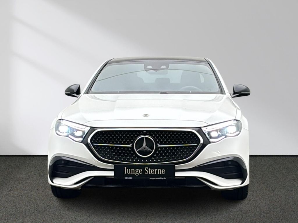 Mercedes-Benz E 220 2025 г. Белый, пробег 24289 км