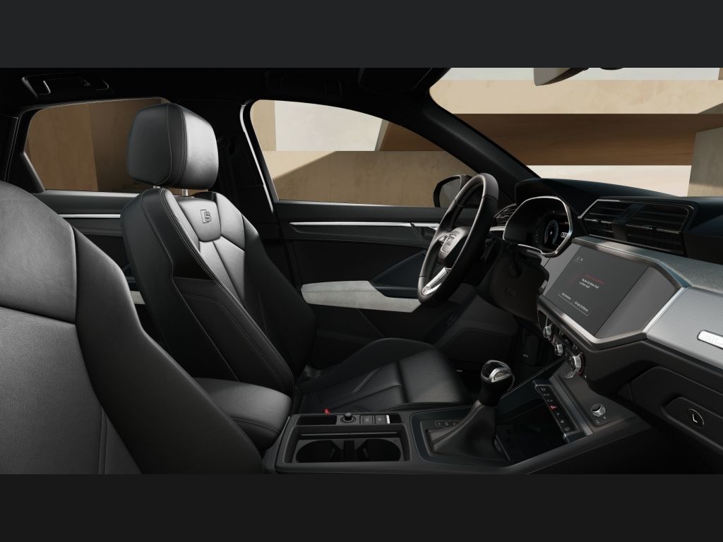 Audi Q3 2026 г. Серый, пробег 14587 км