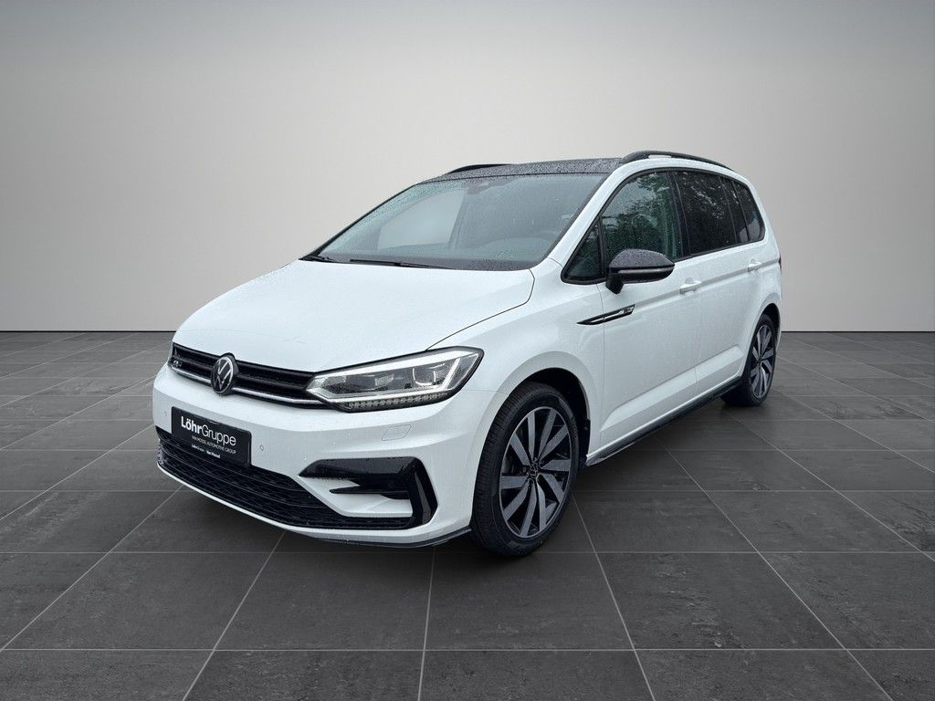 Volkswagen Touran 2023 г. Белый, пробег 55710 км
