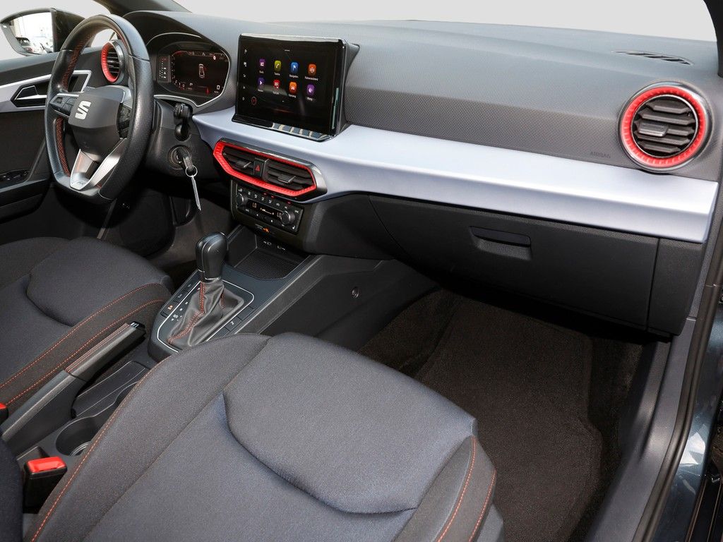 SEAT Ibiza 2022 г. Серый, пробег 49248 км