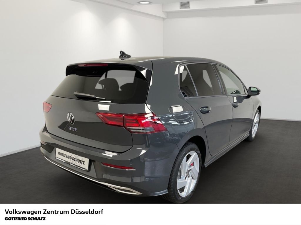 Volkswagen Golf 2022 г. Серый, пробег 30405 км