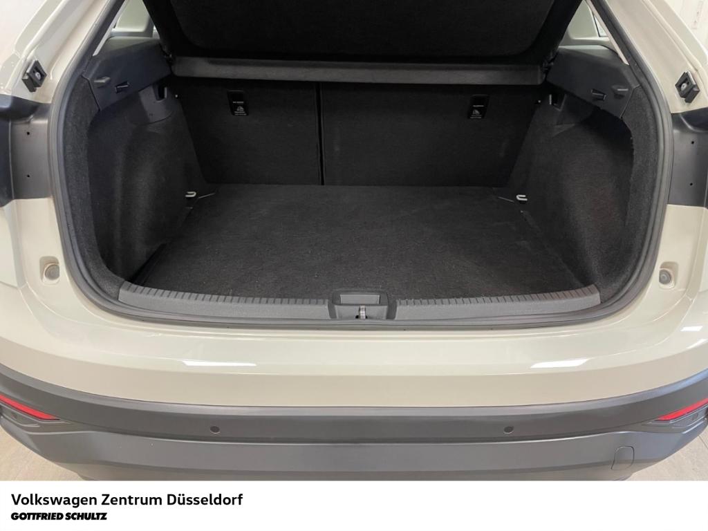 Volkswagen Taigo 2022 г. Серый, пробег 39712 км
