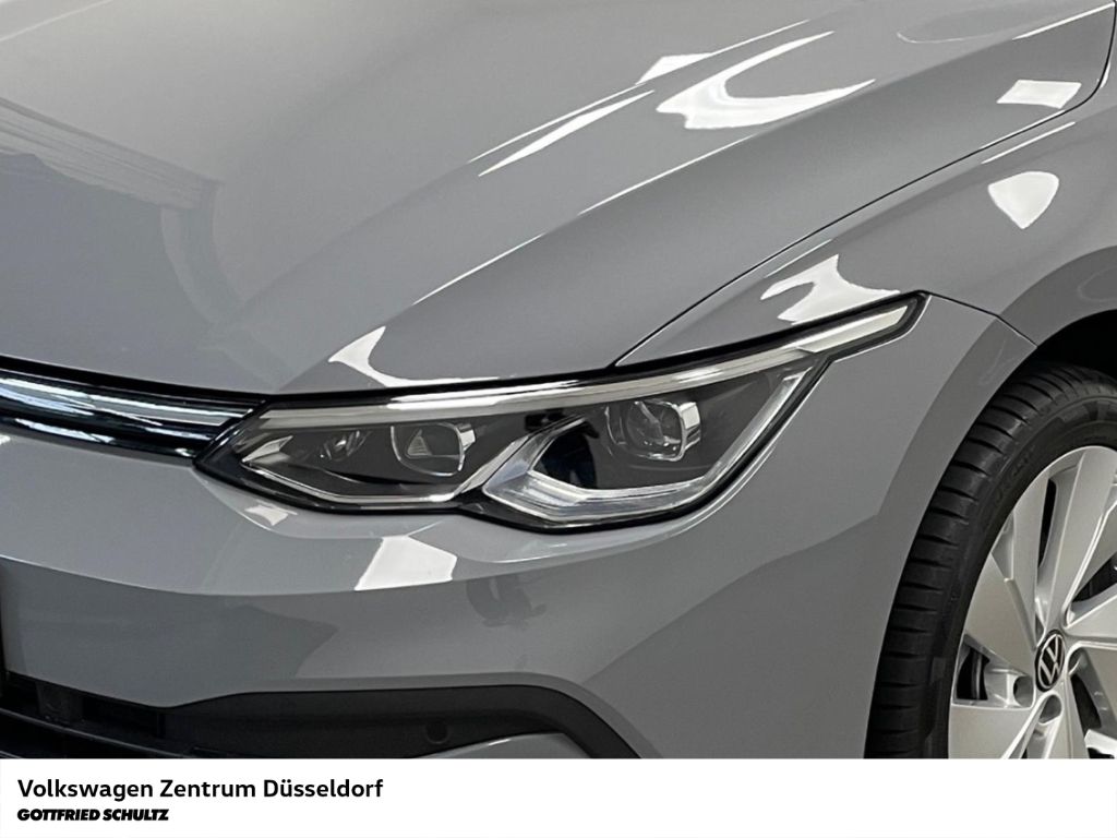 Volkswagen Golf 2024 г. Серый, пробег 52465 км
