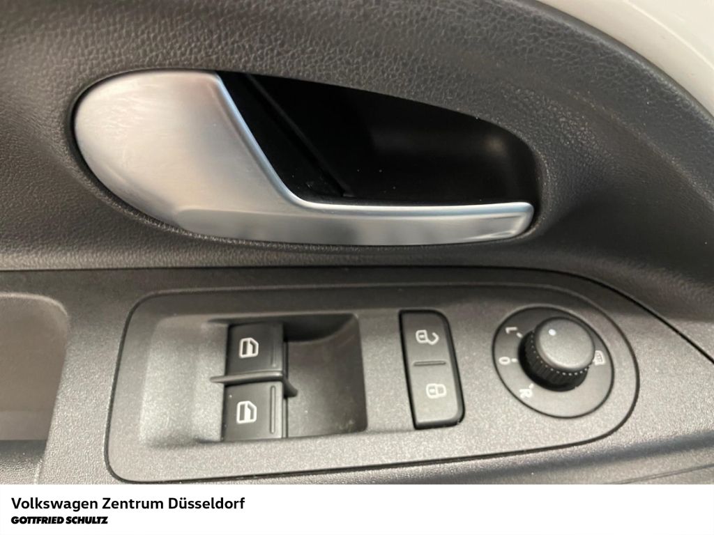 Volkswagen up! 2022 г. Белый, пробег 47788 км