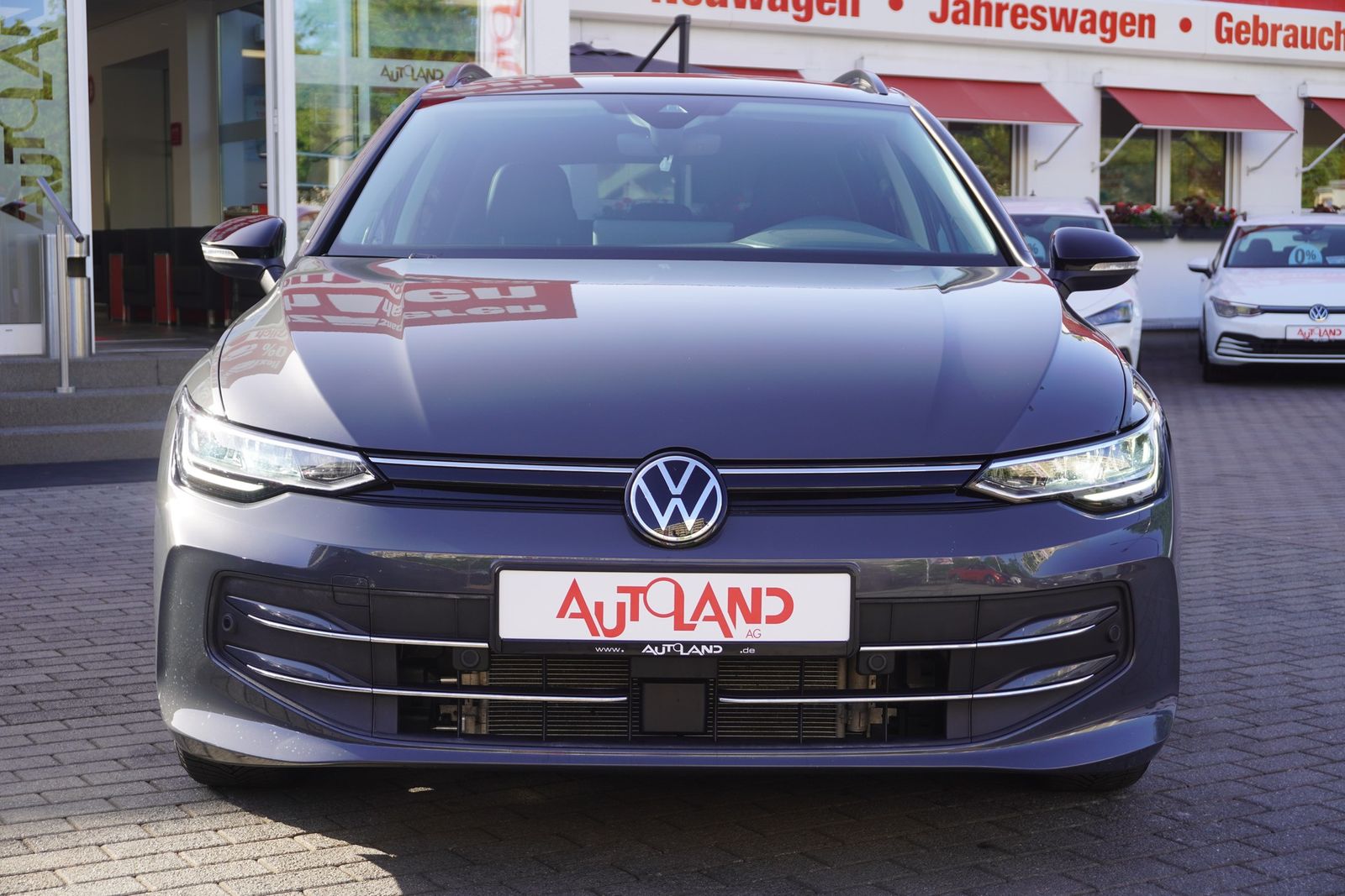 Volkswagen Golf 2025 г. Серый, пробег 32751 км
