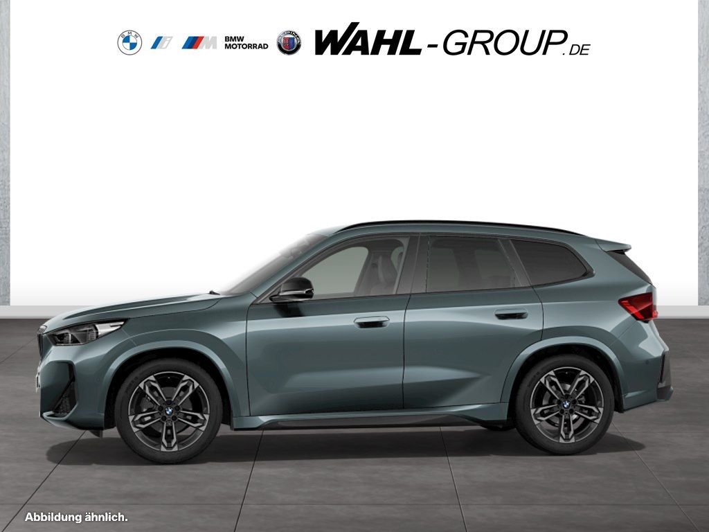 BMW X1 2023 г. Зелёный, пробег 54096 км