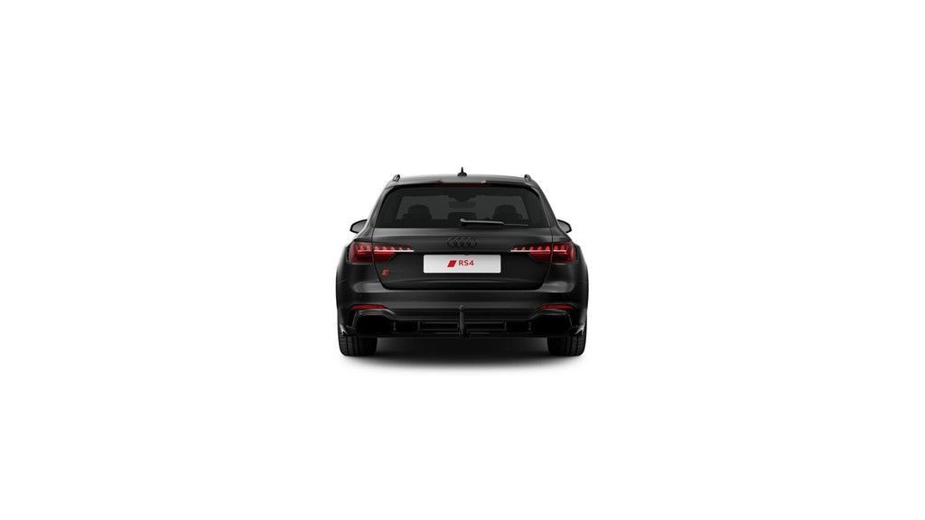 Audi RS4 2024 г. Чёрный, пробег 39450 км