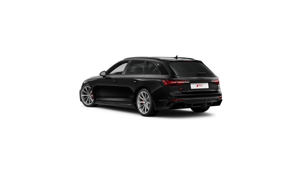 Audi RS4 2024 г. Чёрный, пробег 39450 км