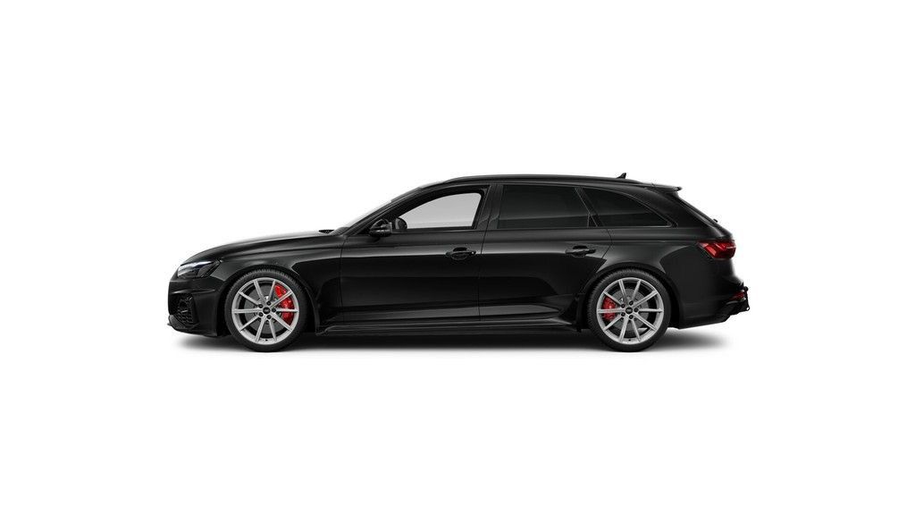 Audi RS4 2024 г. Чёрный, пробег 39450 км