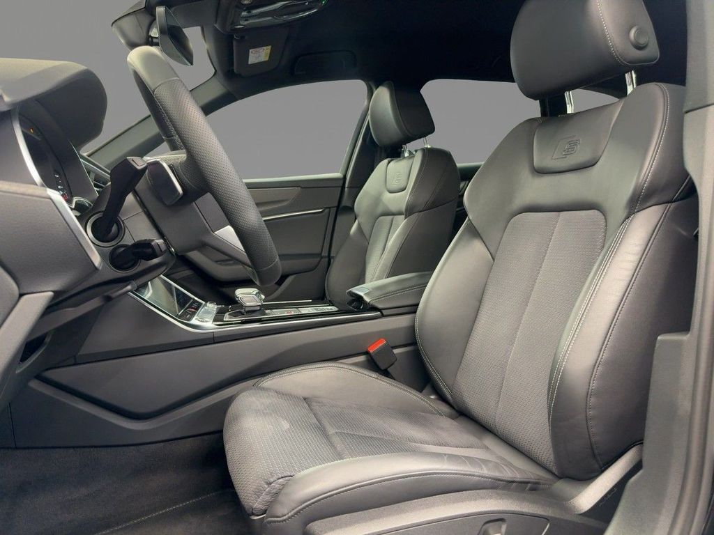 Audi A6 2023 г. Чёрный, пробег 44769 км