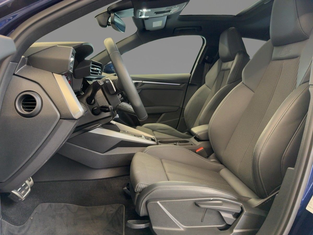 Audi A3 2024 г. Синий, пробег 27897 км