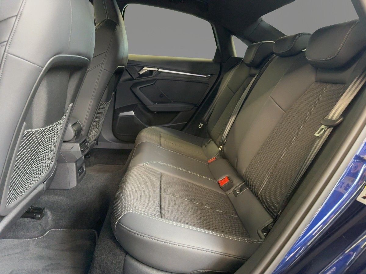 Audi A3 2024 г. Синий, пробег 27897 км