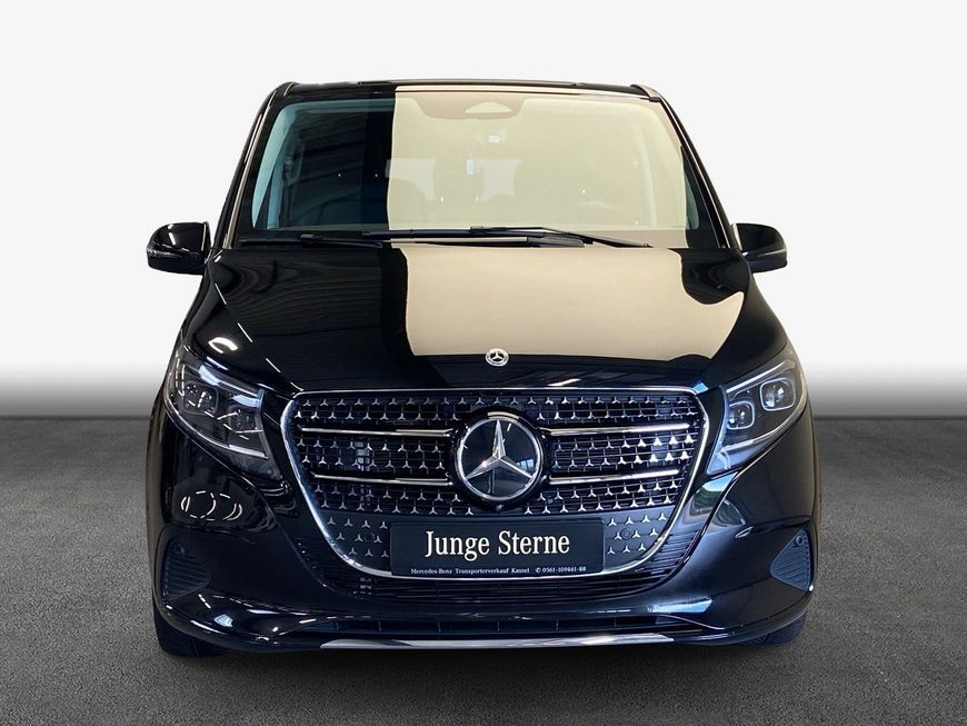 Mercedes-Benz V 300 2025 г. Чёрный, пробег 27017 км