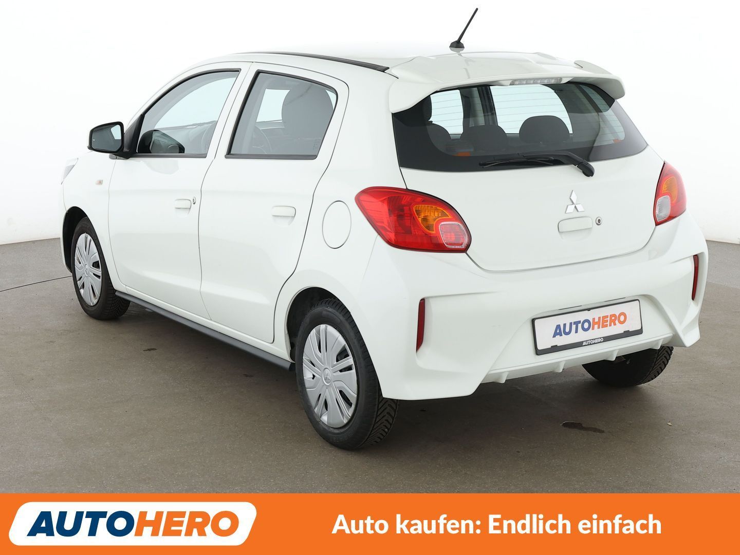Mitsubishi Space Star 2021 г. Белый, пробег 57904 км