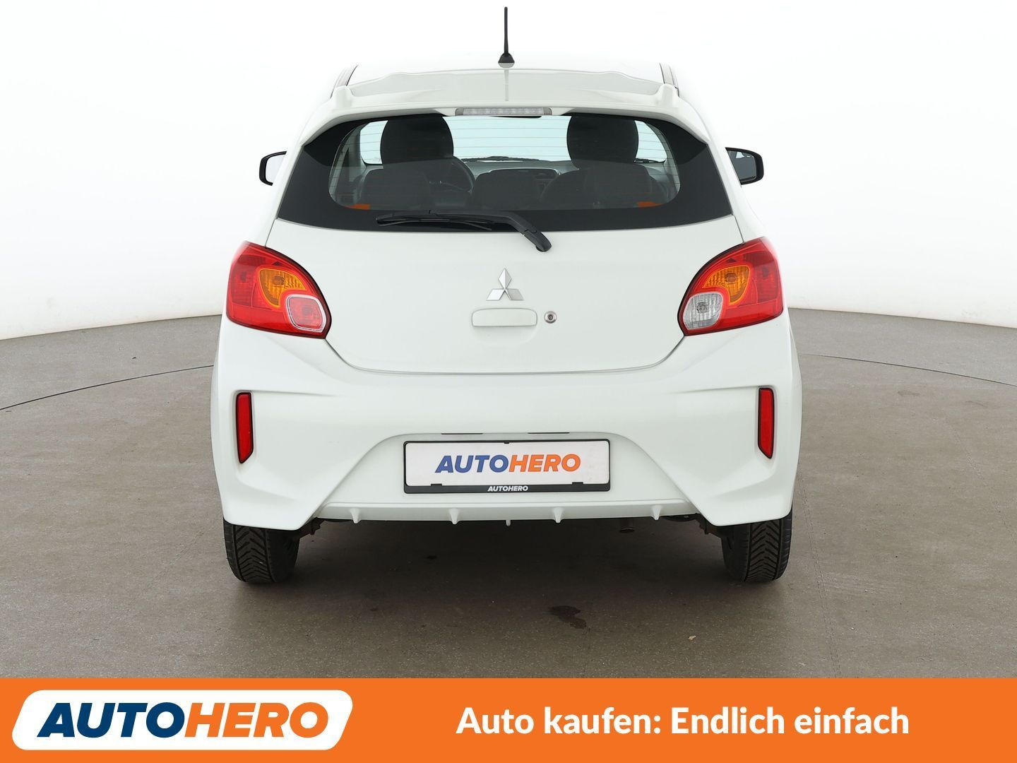 Mitsubishi Space Star 2021 г. Белый, пробег 57904 км