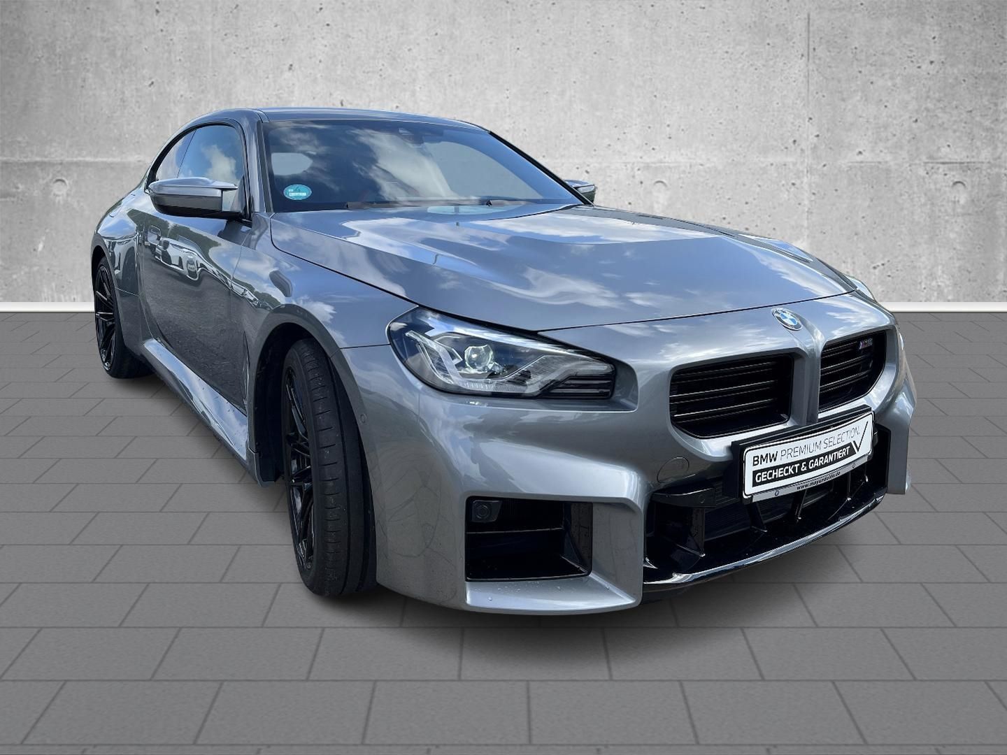 BMW M2 2025 г. Серый, пробег 9606 км