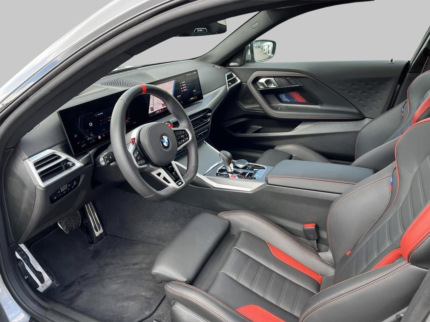 BMW M2 2025 г. Серый, пробег 9606 км